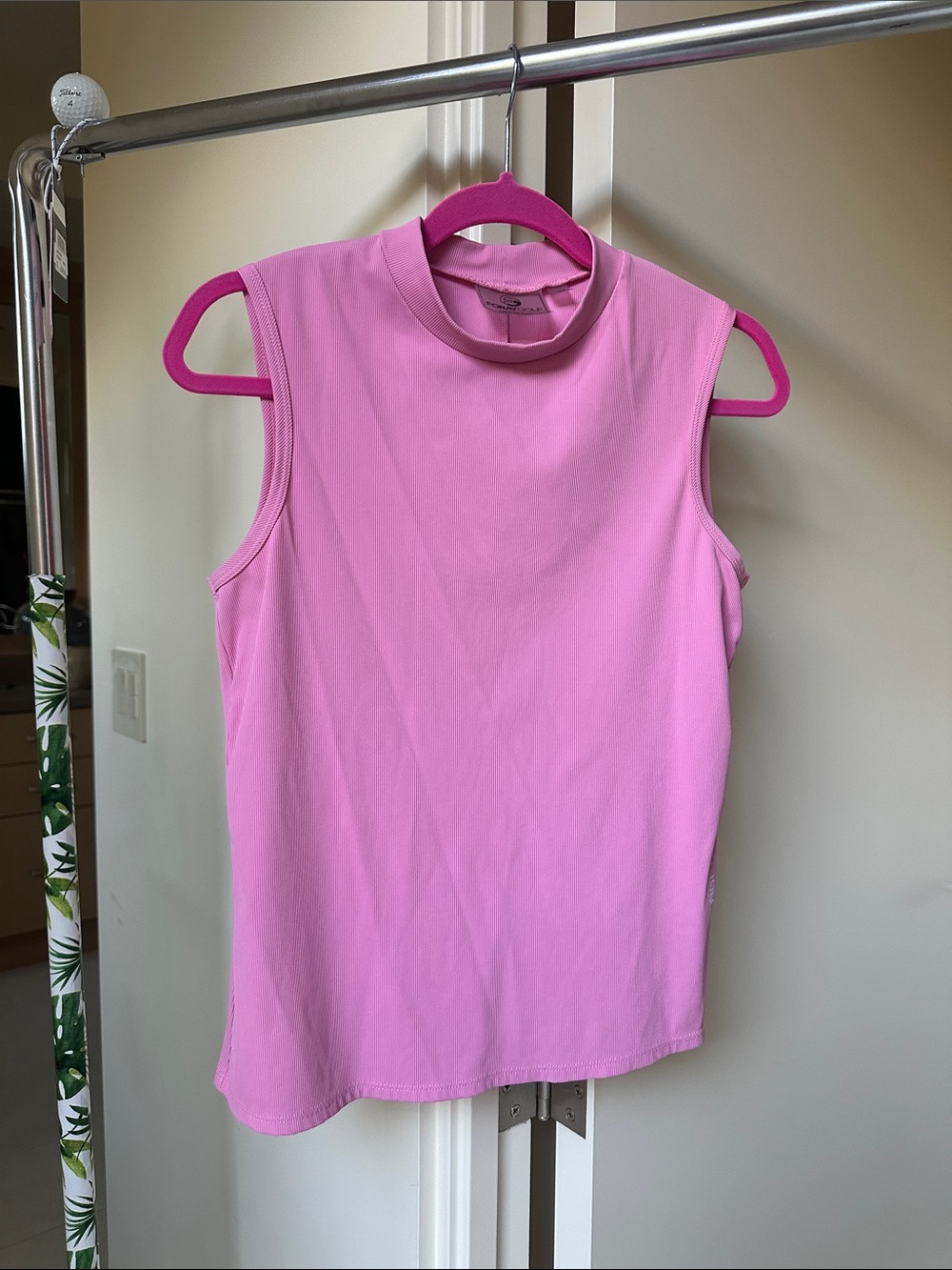 Foray Golf Pink Sleeveless Mock Neck Golf Top in Bubblegum Pink